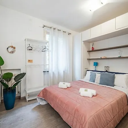 Center Near The Sea With Terrace Free Parking Ac Wifi *