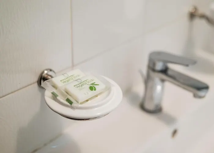 Center Near The Sea With Terrace Free Parking Ac Wifi Appartement