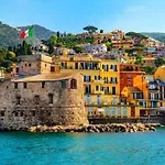 Center Near The Sea With Terrace Free Parking Ac Wifi Daire Rapallo