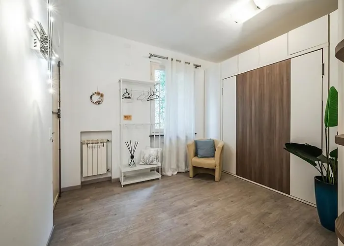 Apartment Center Near The Sea With Terrace Free Parking Ac Wifi