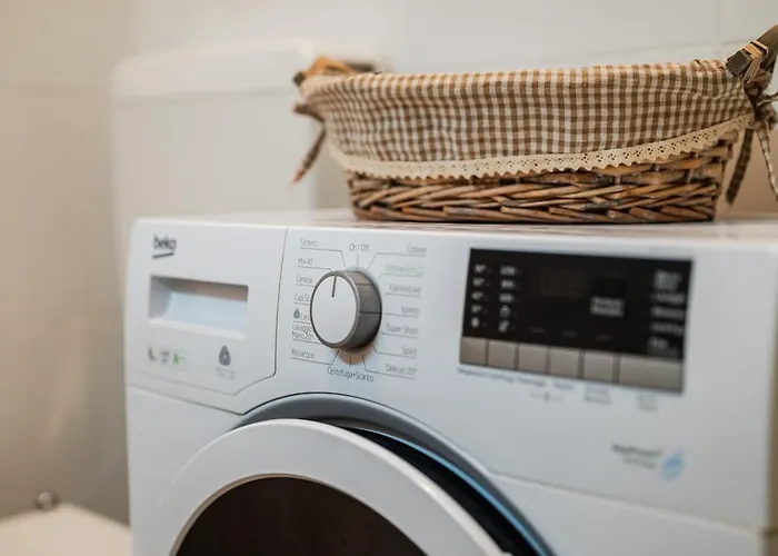 Apartment Center Near The Sea With Terrace Free Parking Ac Wifi