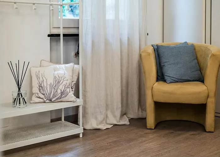 Apartment Center Near The Sea With Terrace Free Parking Ac Wifi *